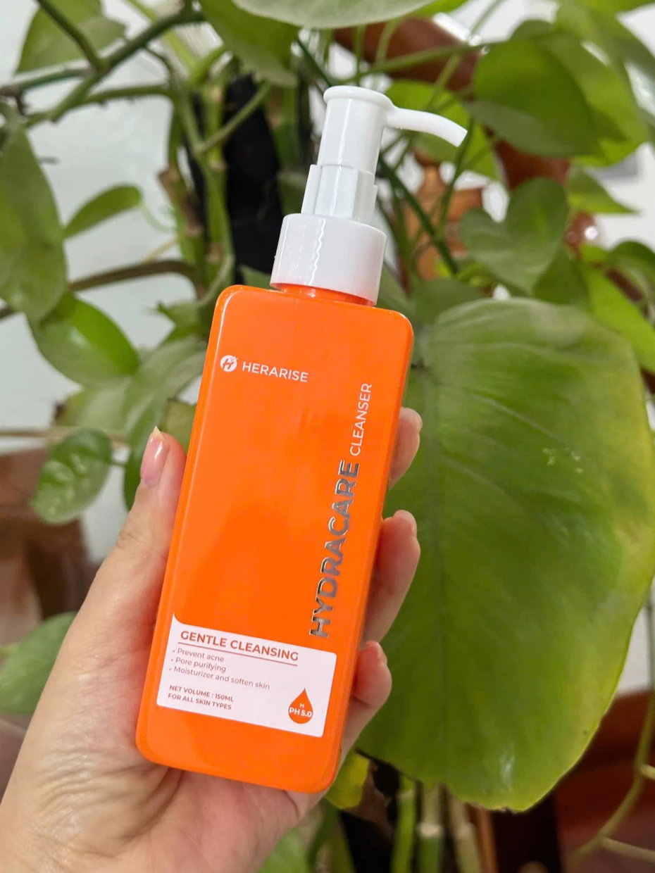 Sữa Rửa Mặt Hydracare Cleanser – Làm Sạch Dịu Nhẹ, Dưỡng Ẩm Sâu, Ngăn Ngừa Mụn